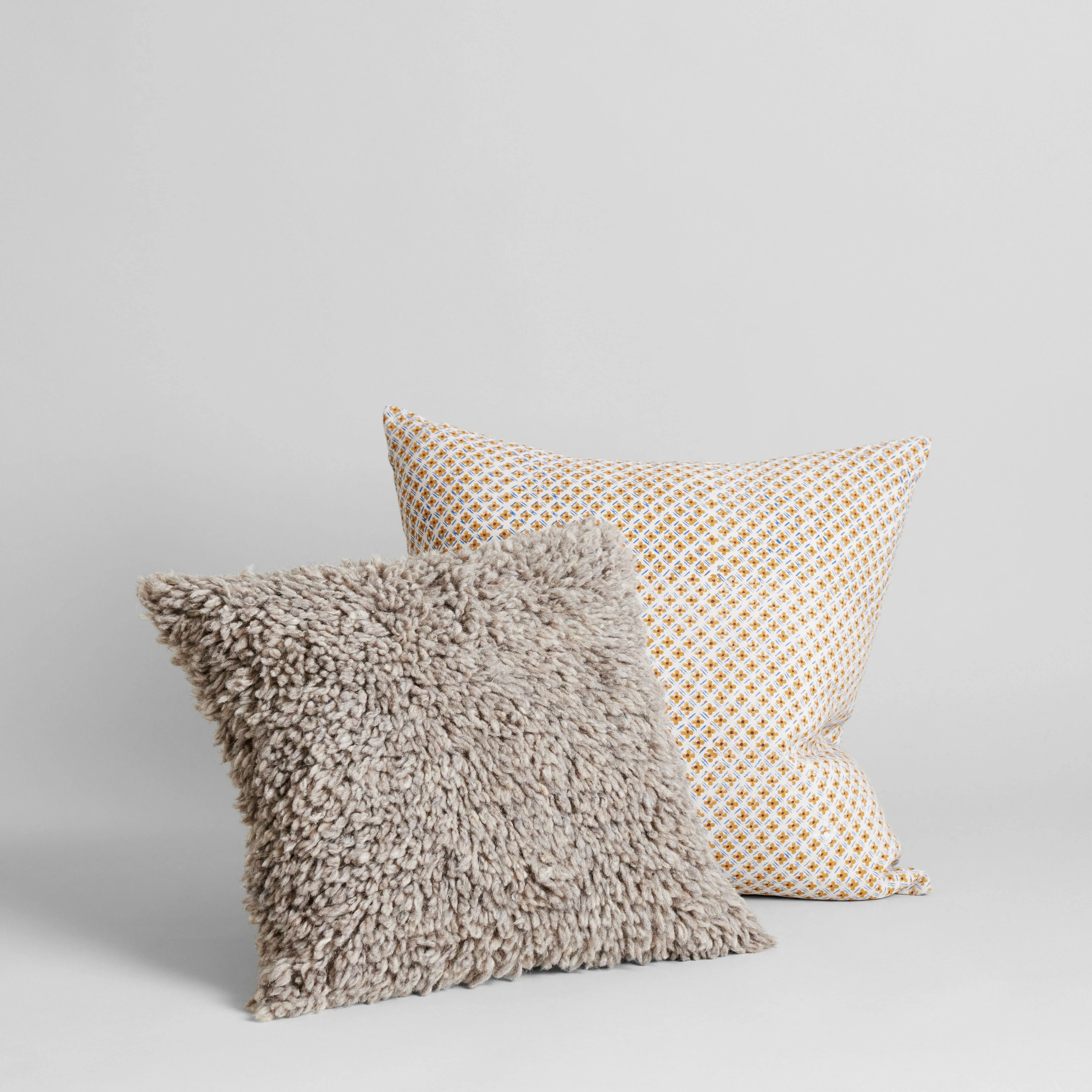 Handmade Wool Shag Pillow, 18x18