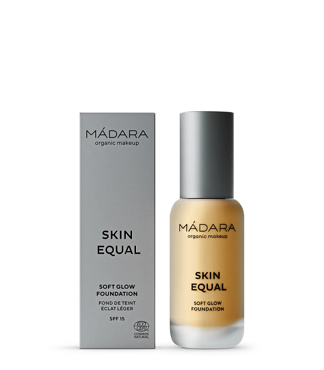 Skin Equal Soft Glow Foundation SPF15 - Madara